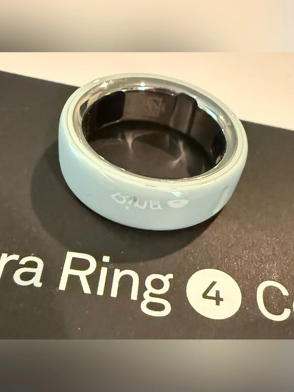 Oura Ceramic Ring in “Tide”with Silver Inner Band